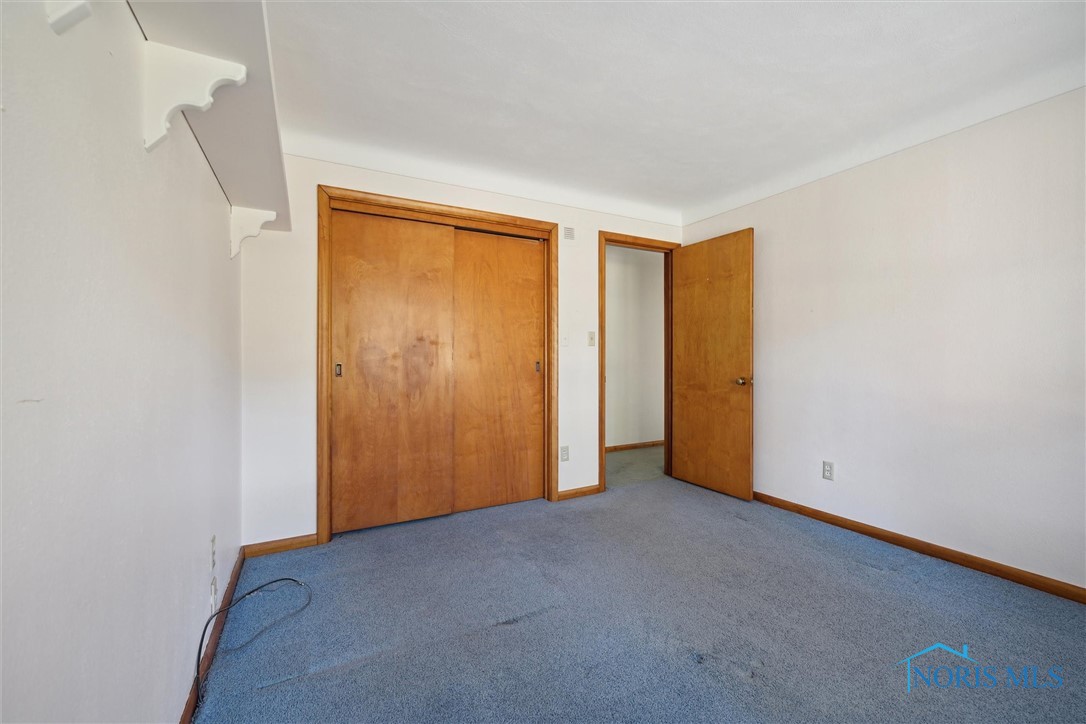 1914 Green Valley Drive