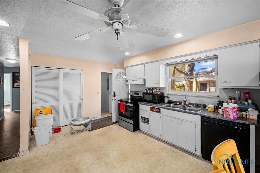 5605 Fenwick Drive