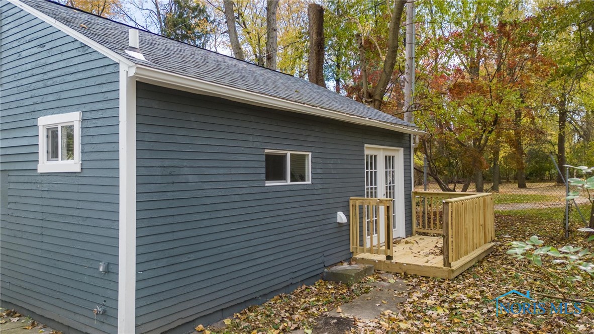 5561 Talmadge Road