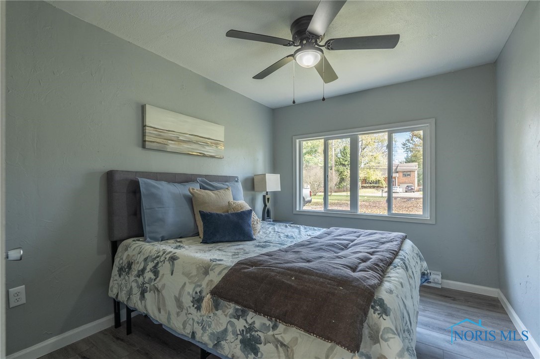 5561 Talmadge Road
