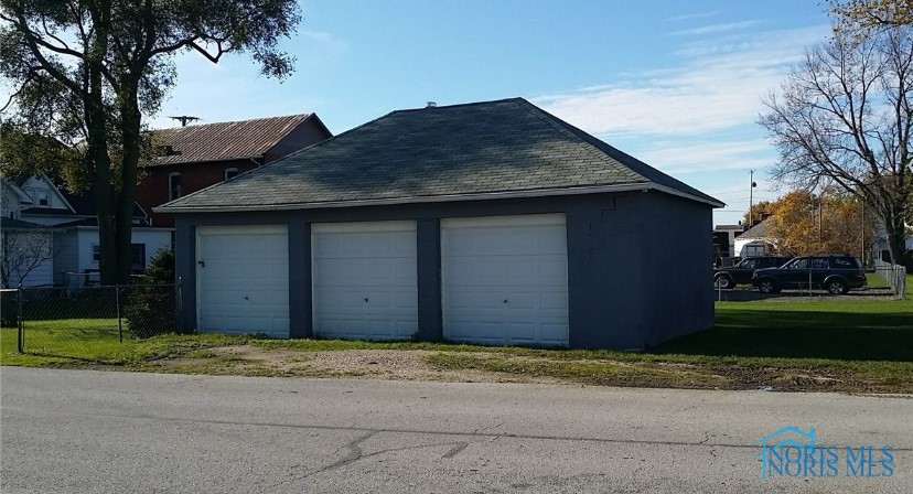 22601 Front Street