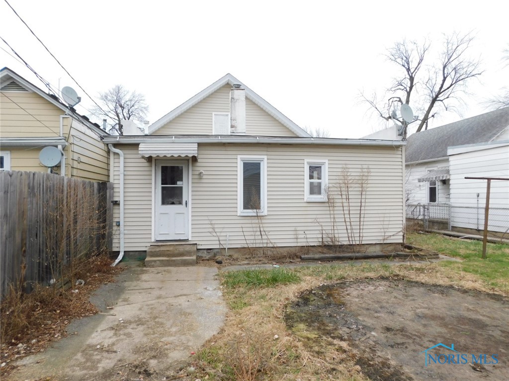 566 Church Street
