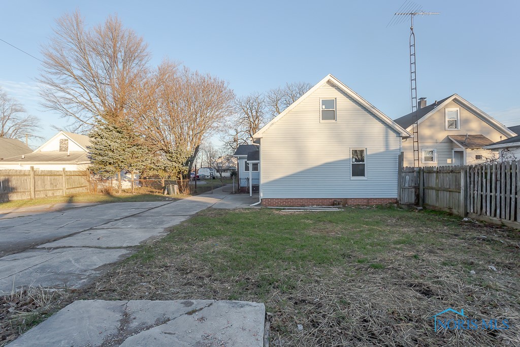 219 Milford Avenue