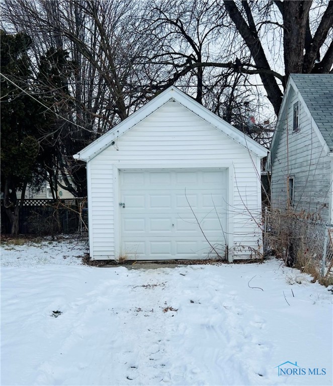 509 E Oakland Street