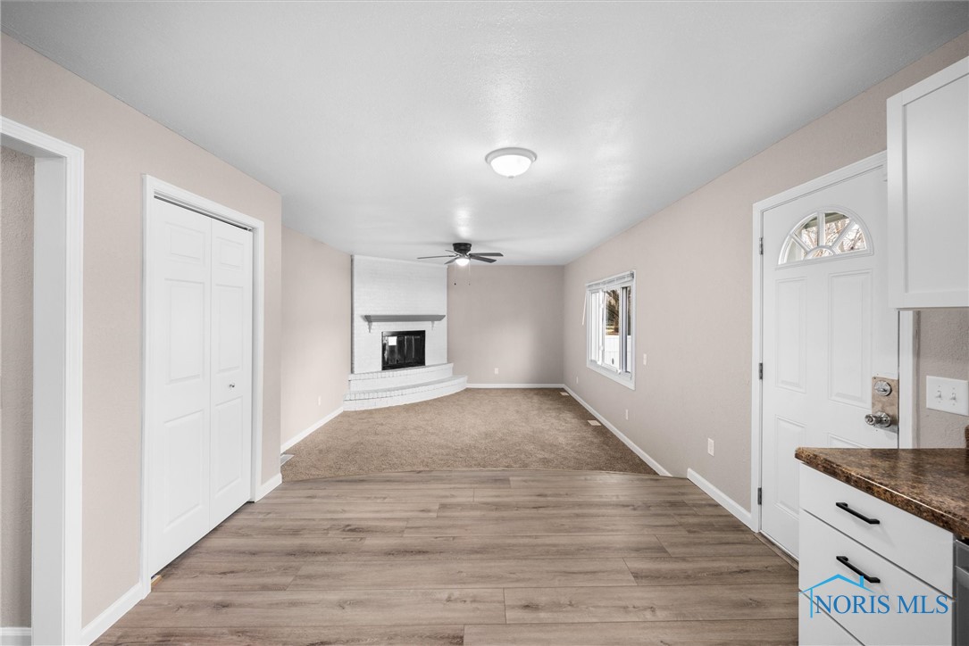 4350 Oak Creek Lane