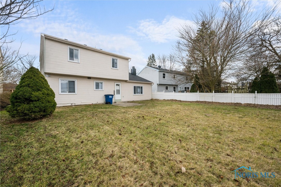 4350 Oak Creek Lane