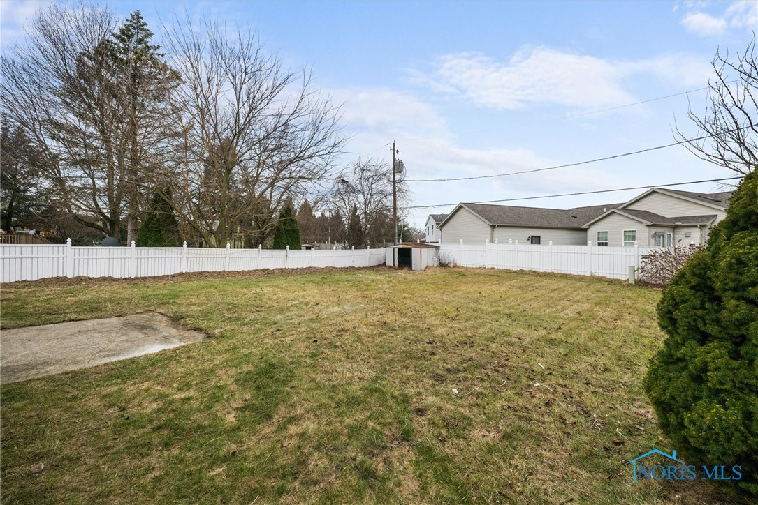 4350 Oak Creek Lane