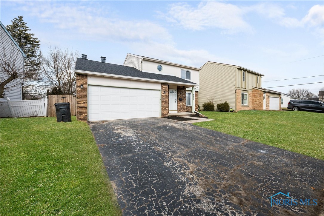 4350 Oak Creek Lane