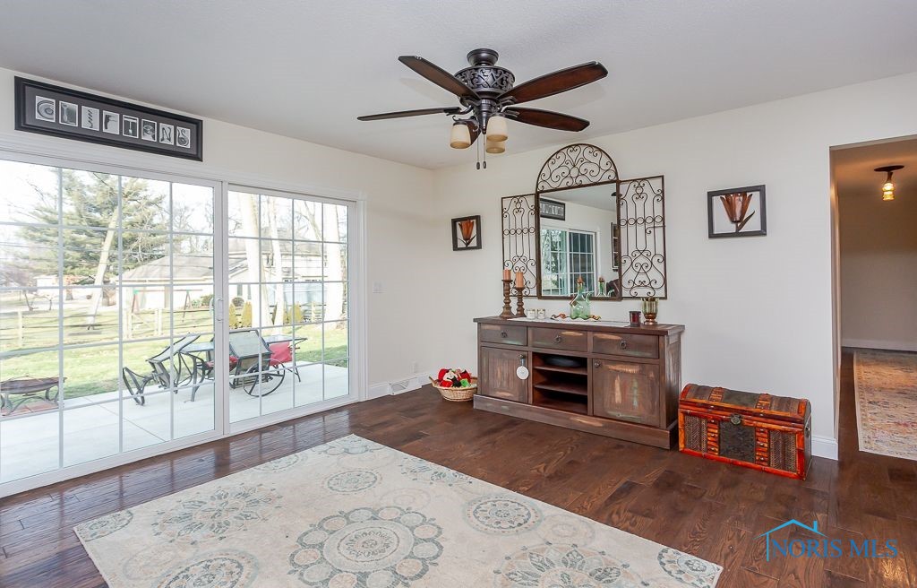 6044 Indian Trail