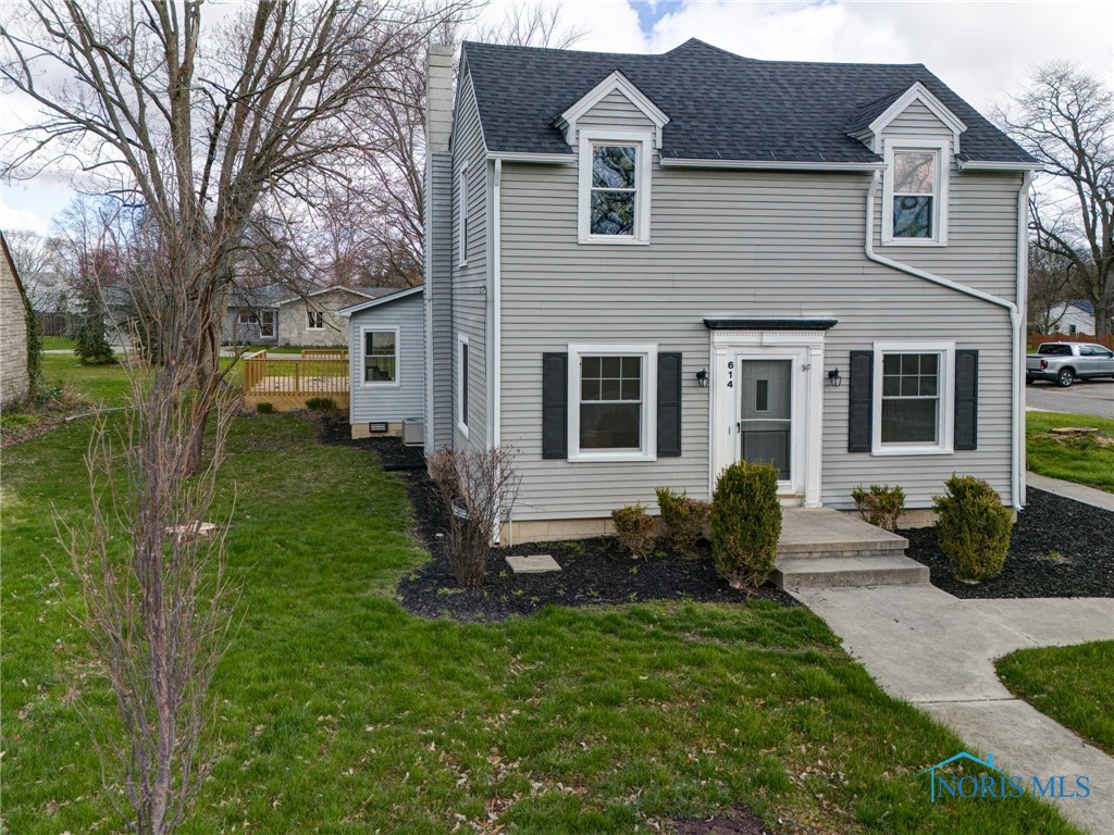 614 E High Street
