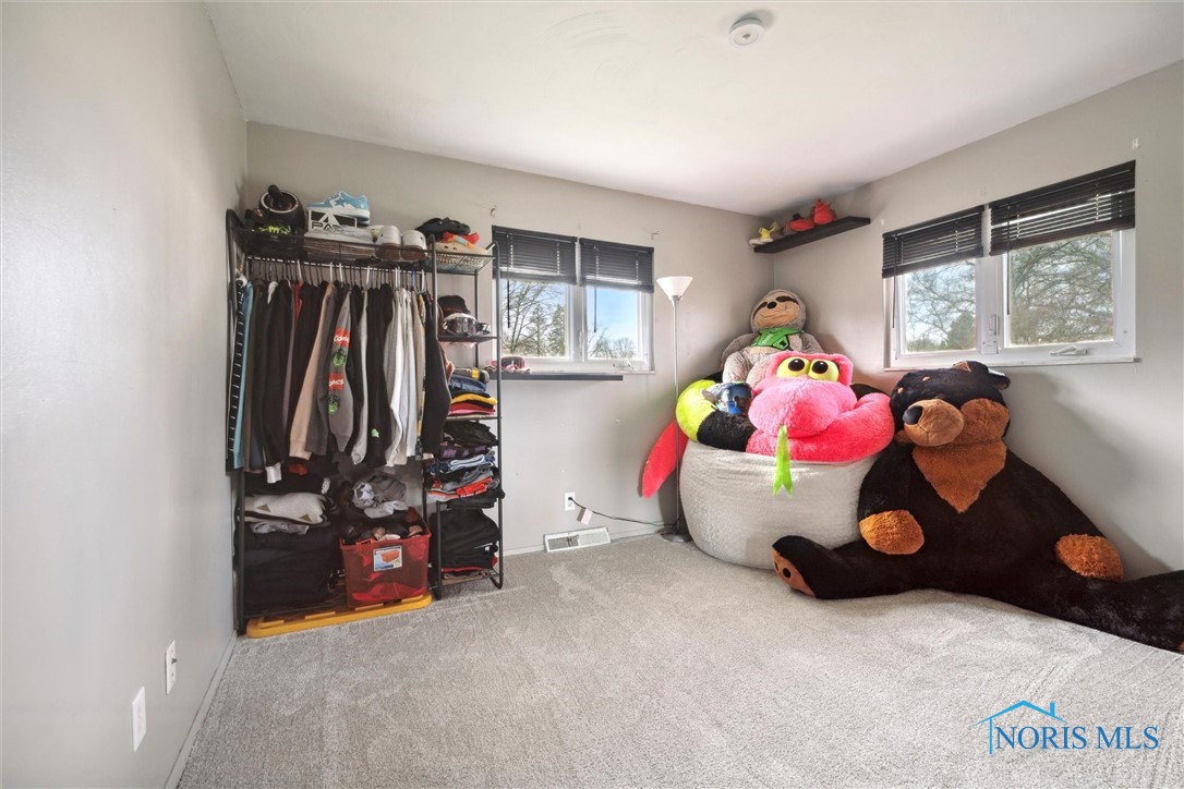 5558 Armada Drive