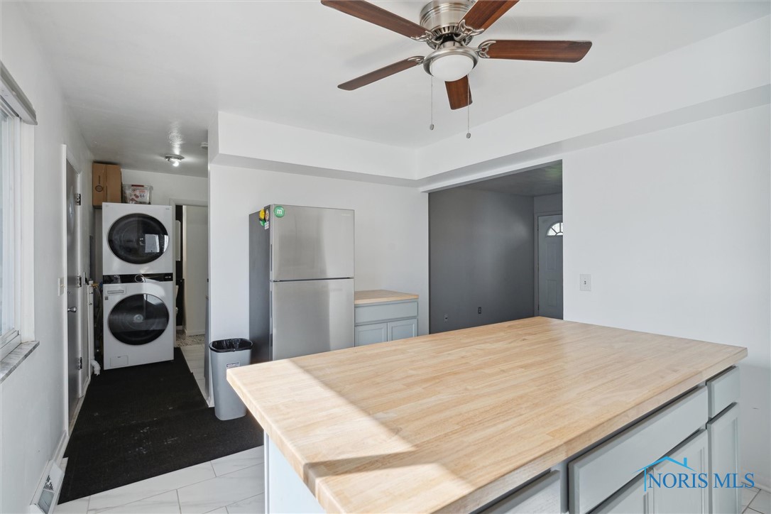5558 Armada Drive