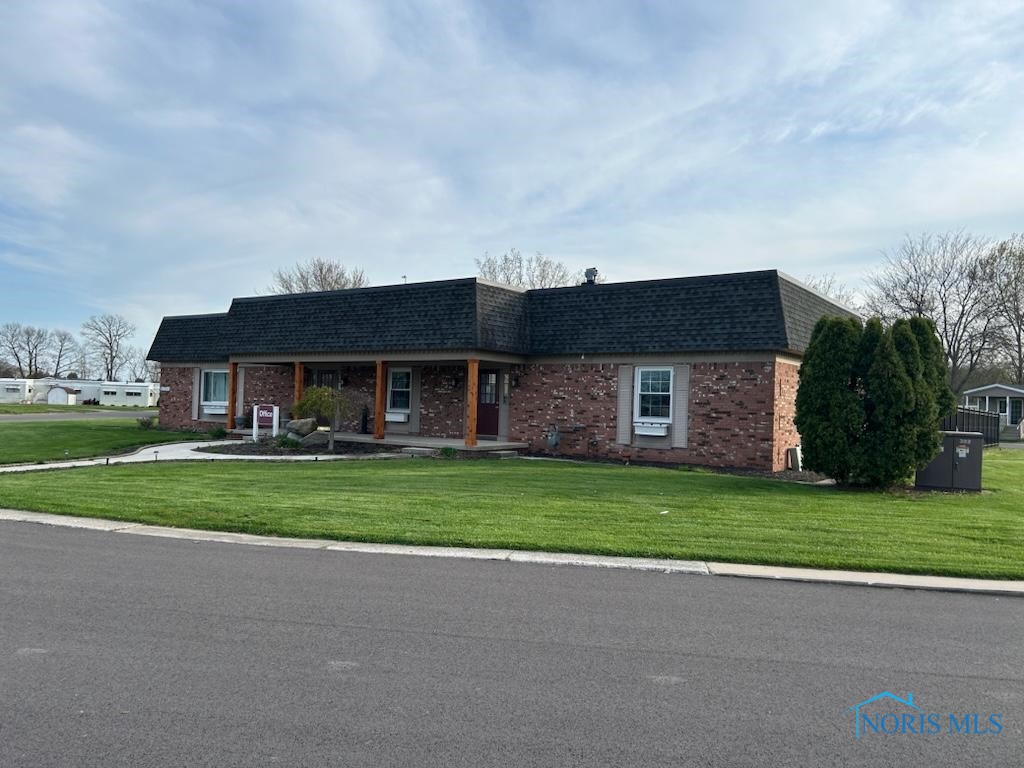 3561 Truman Rd