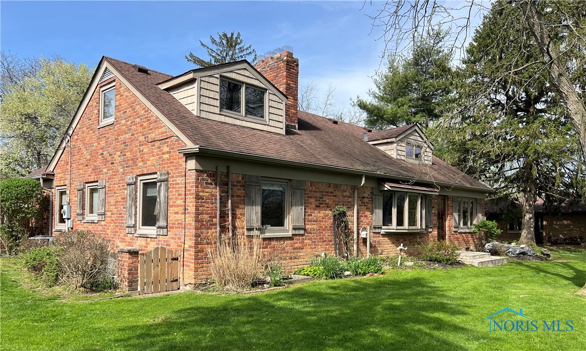 1430 Old Trail Road
