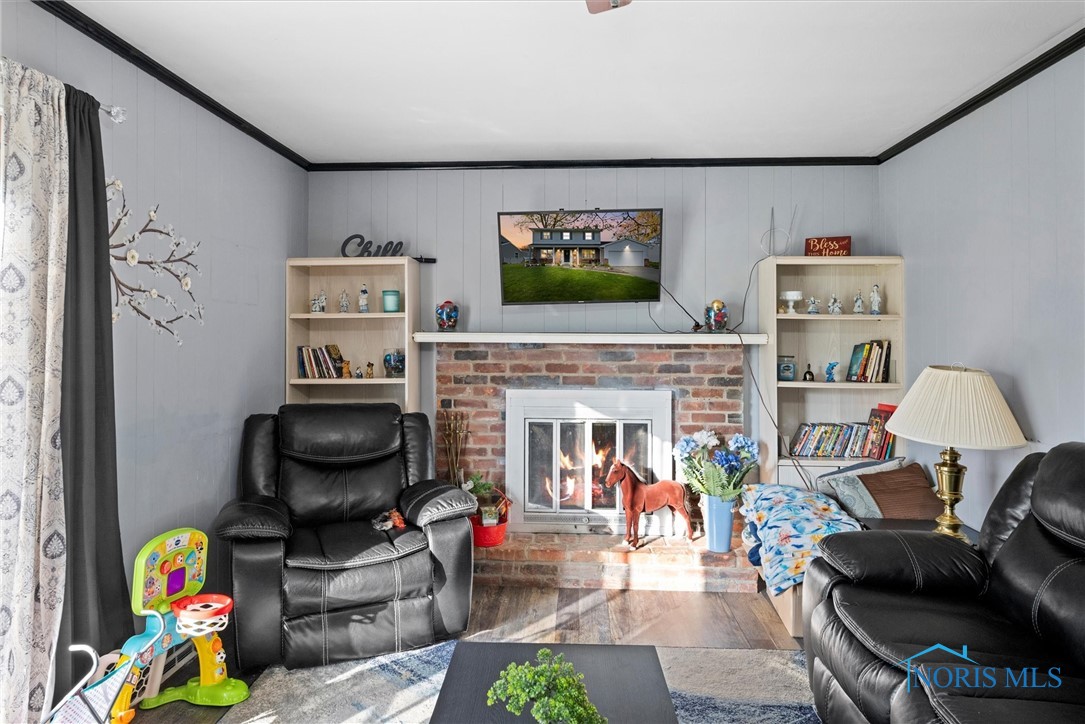 3798 Driftwood Road