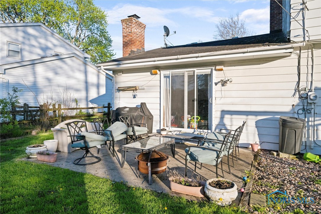 3798 Driftwood Road