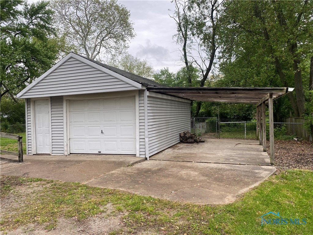 5652 Dornell Drive