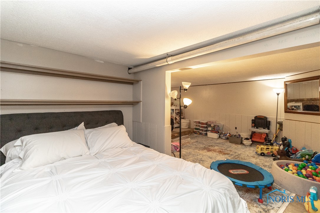 5504 Thornbrook Trail