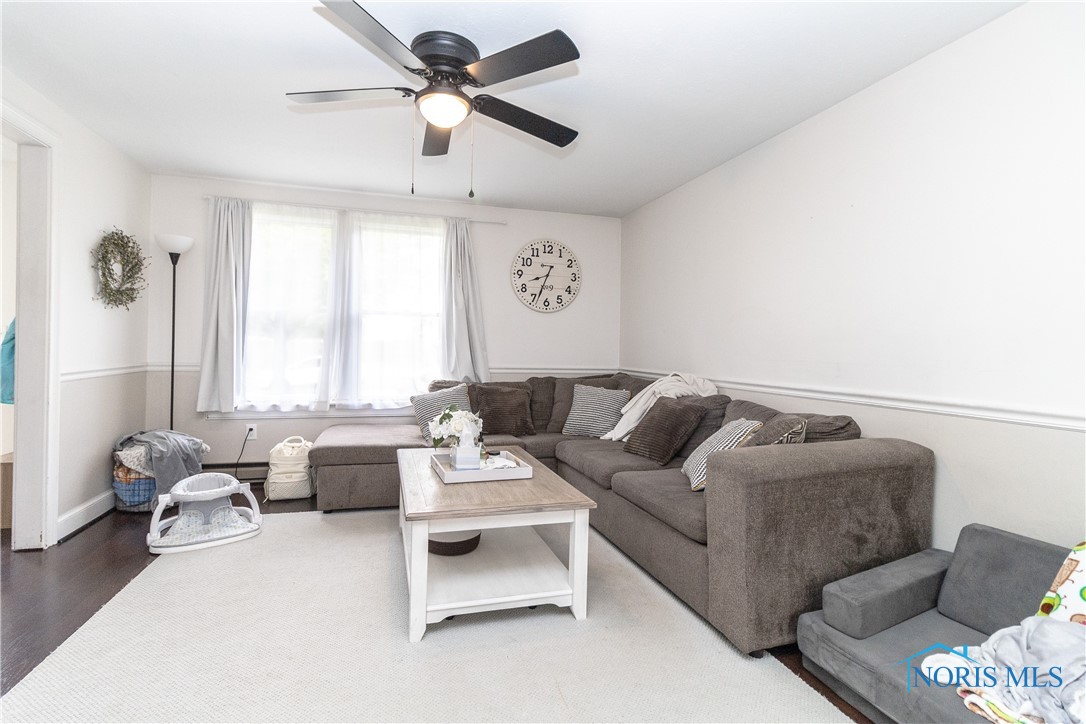 5504 Thornbrook Trail