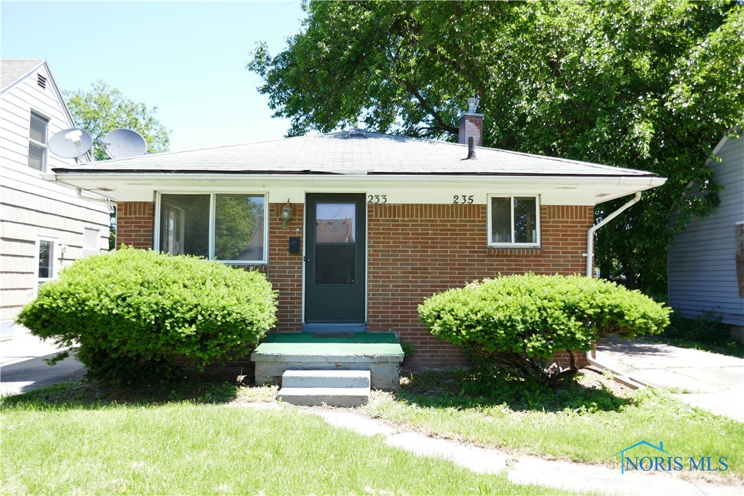 233 Dearborn Avenue