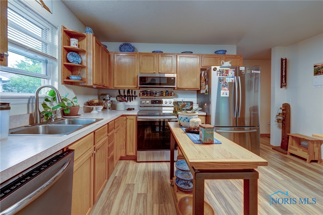9623 Oak Run Court