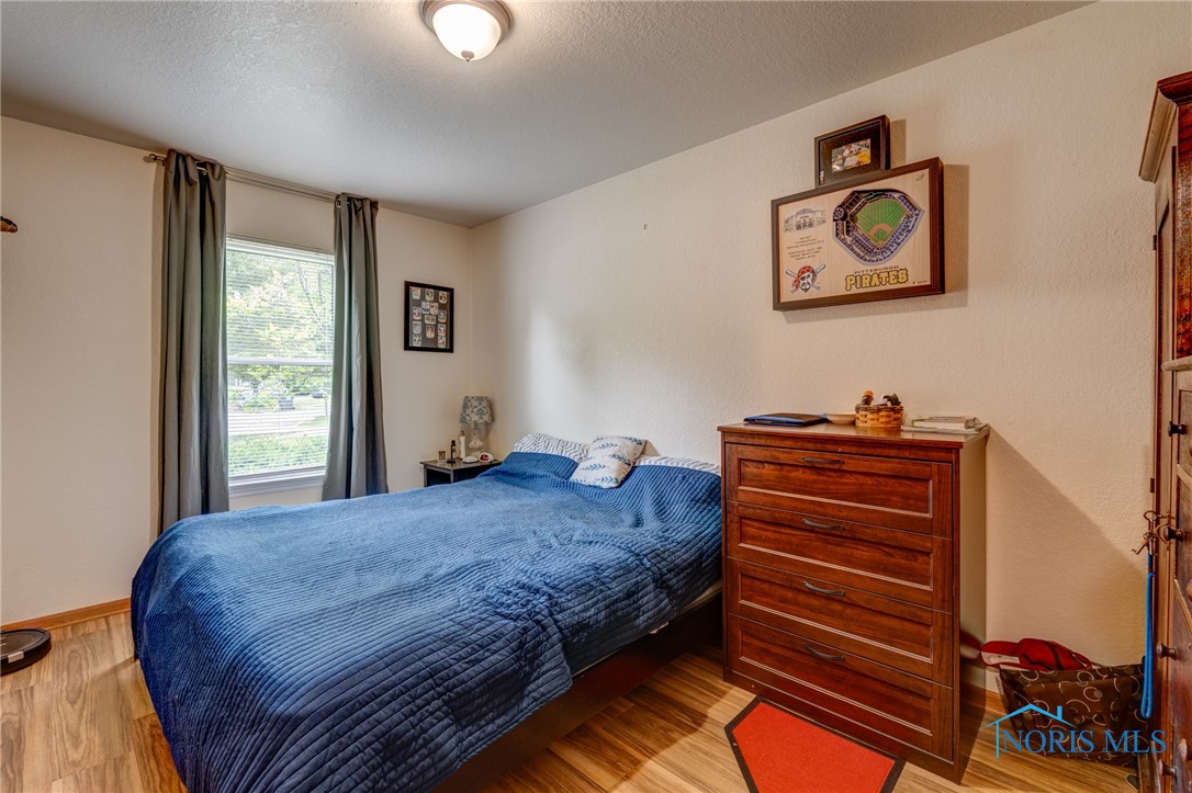 9623 Oak Run Court