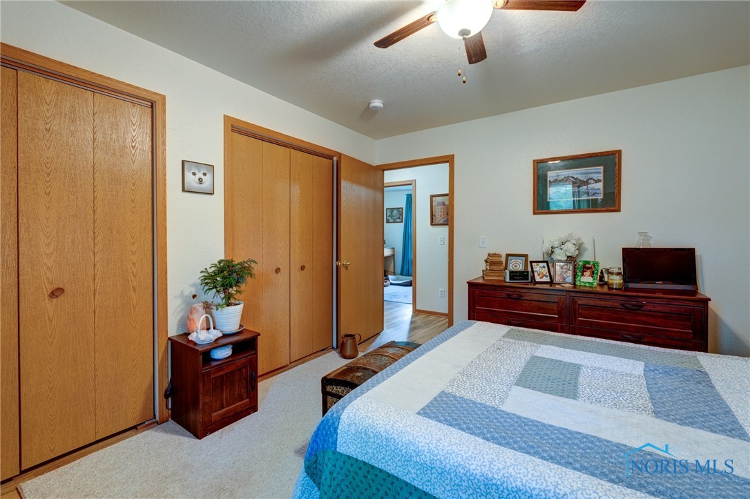 9623 Oak Run Court