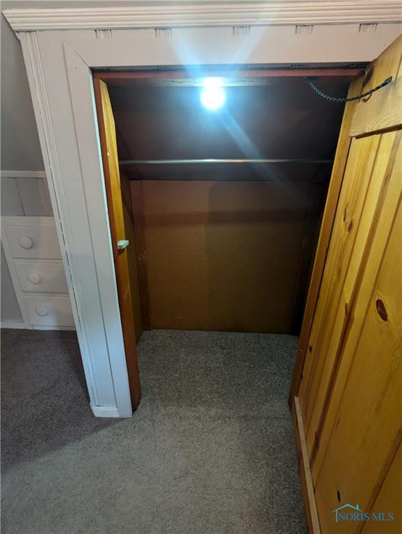 22 W Poinsetta Avenue