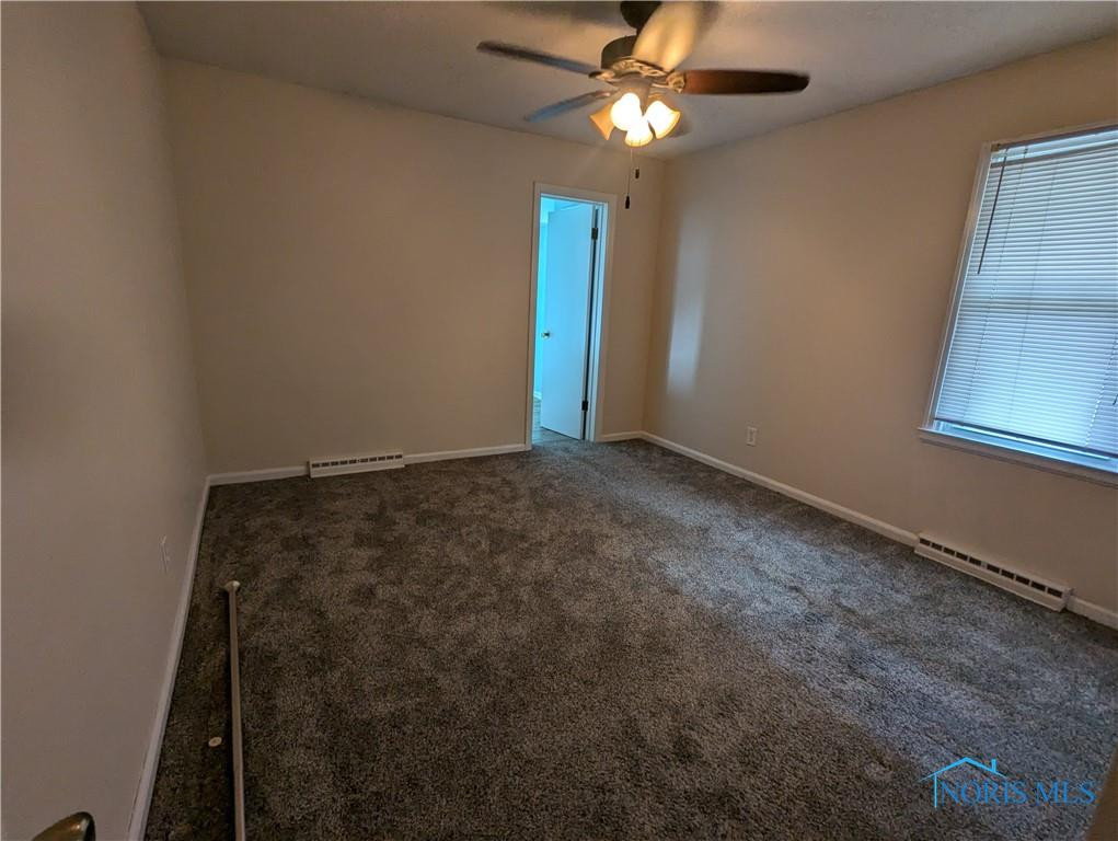 22 W Poinsetta Avenue