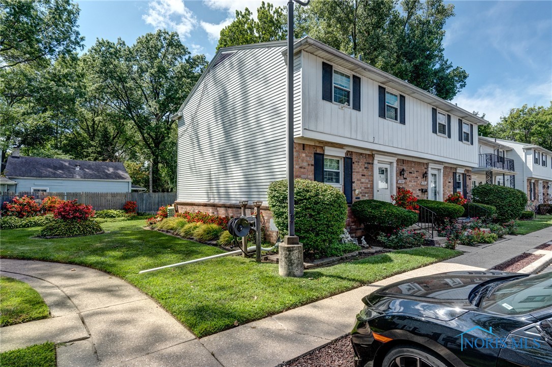 3789 W Alexis Road 3789