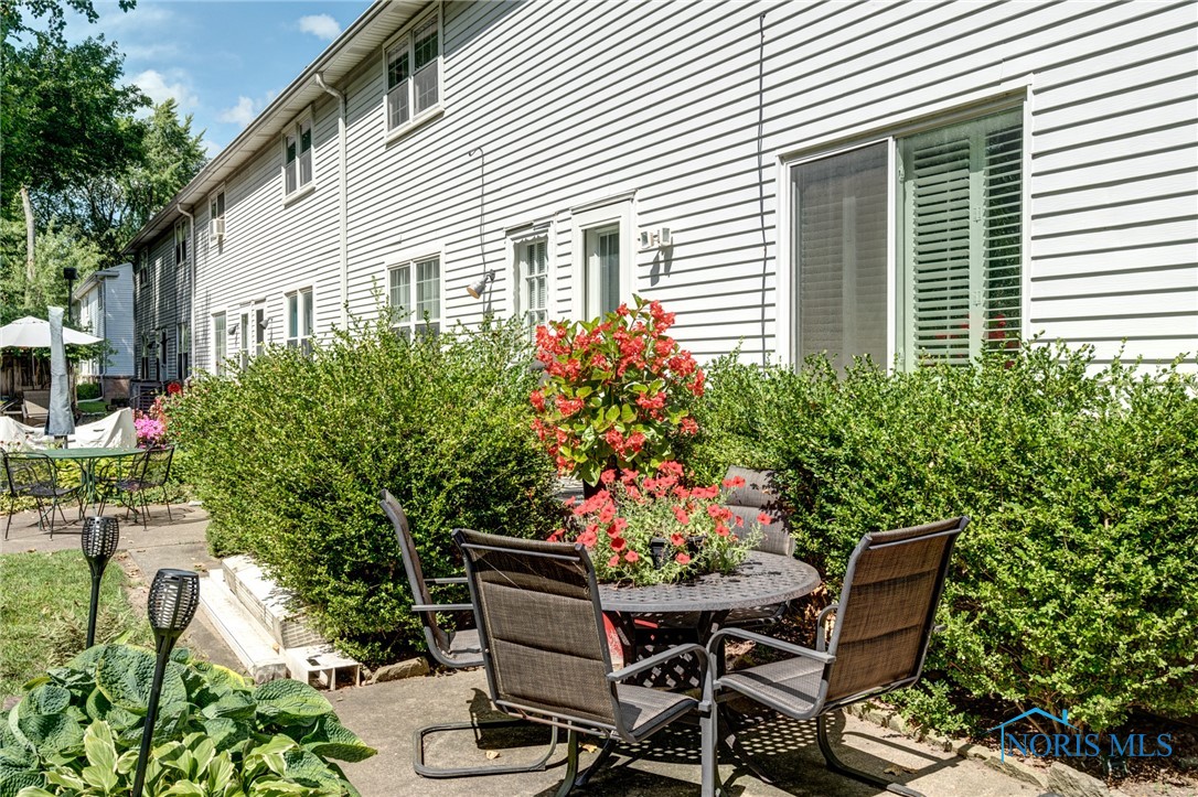 3789 W Alexis Road 3789