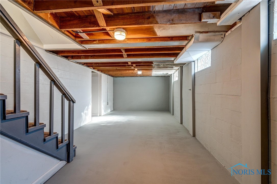 2940 Indianola Drive