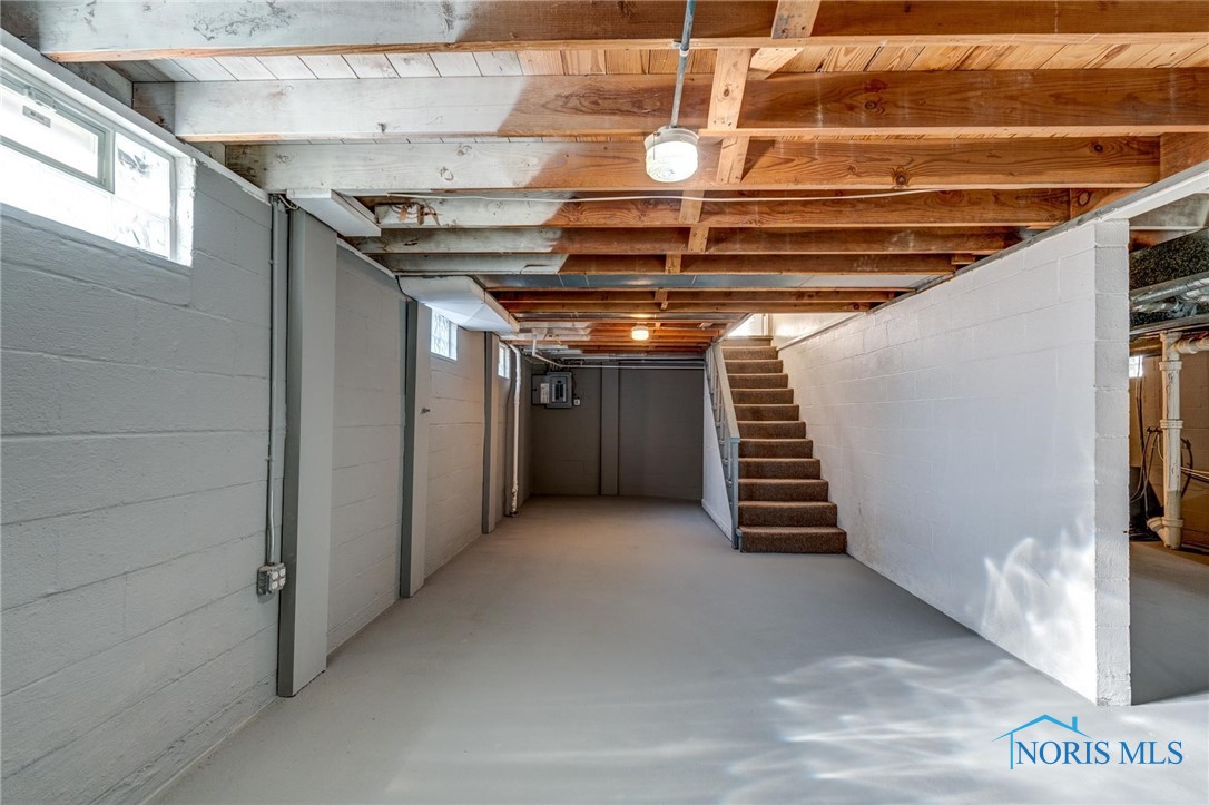 2940 Indianola Drive