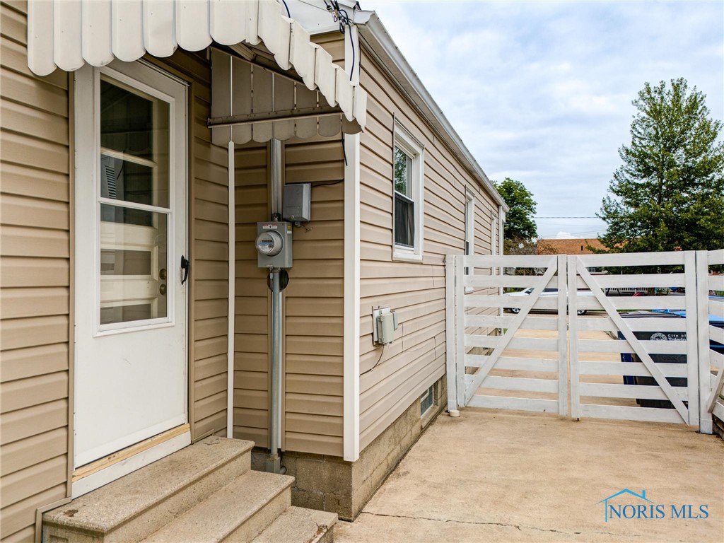 2940 Indianola Drive