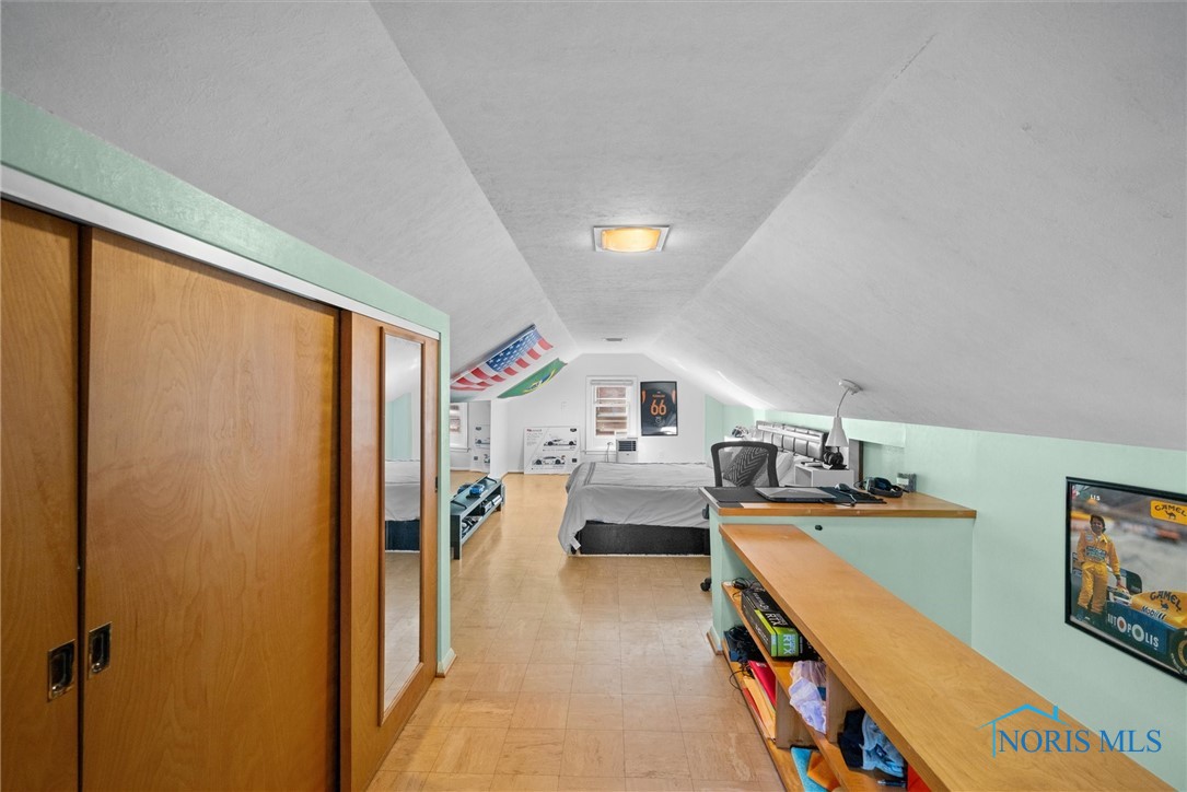 2321 Castlewood Drive