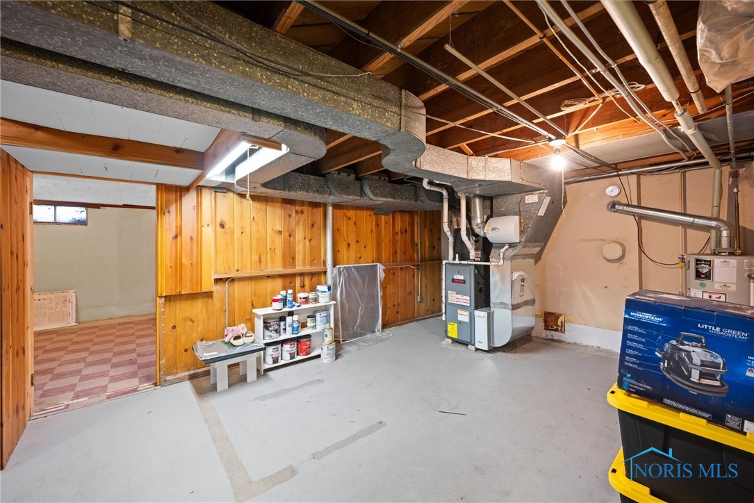 2321 Castlewood Drive