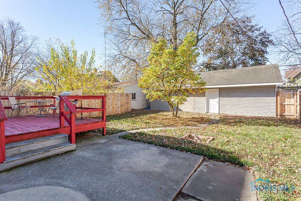 4211 Caroline Avenue