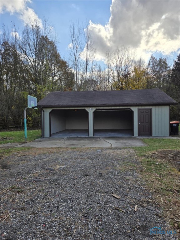 1273 County Road U