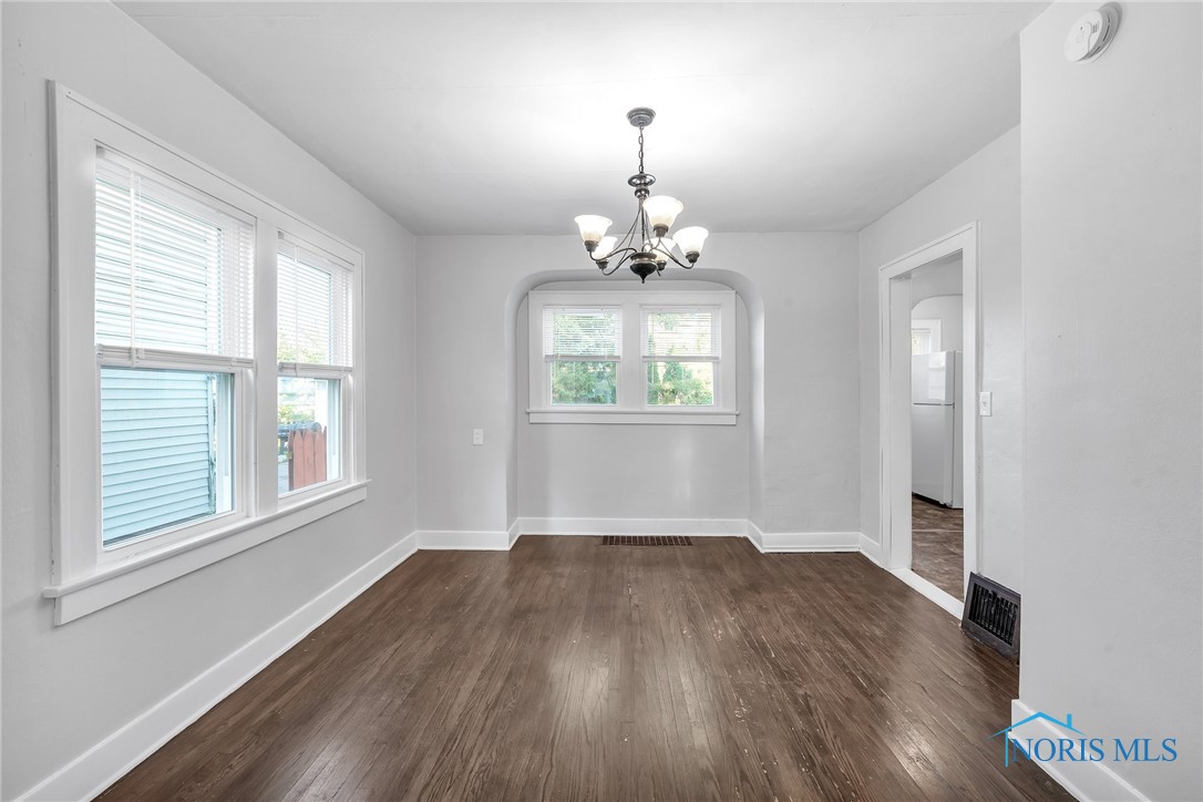 4426 Burnham Avenue