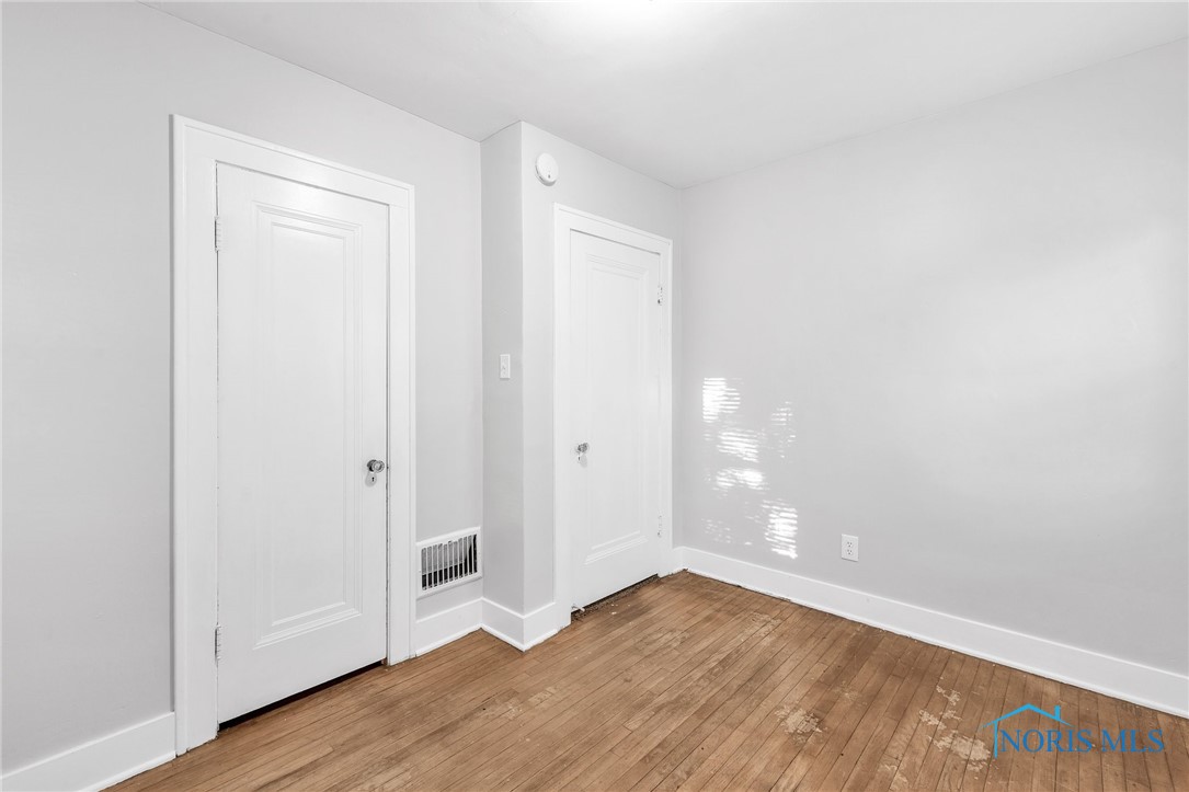 4426 Burnham Avenue