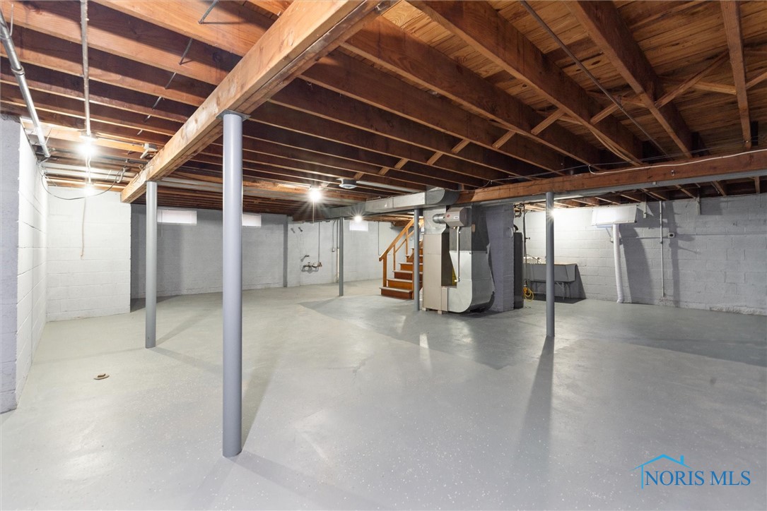 3455 Pineway Drive