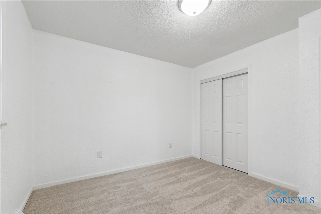 509 N Wintergarden Road