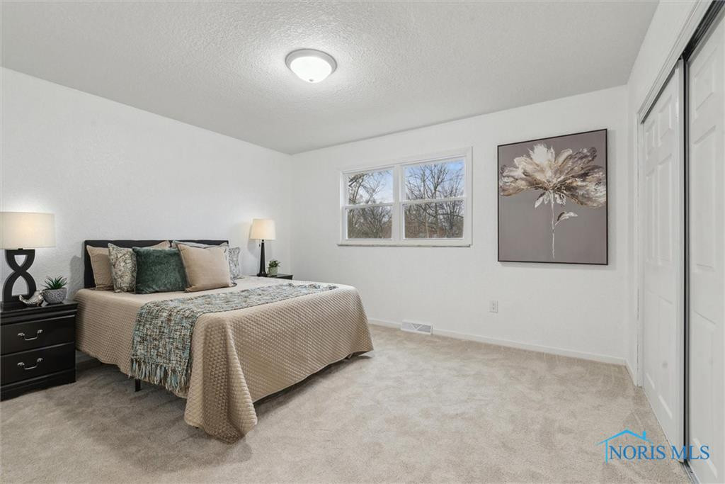 509 N Wintergarden Road