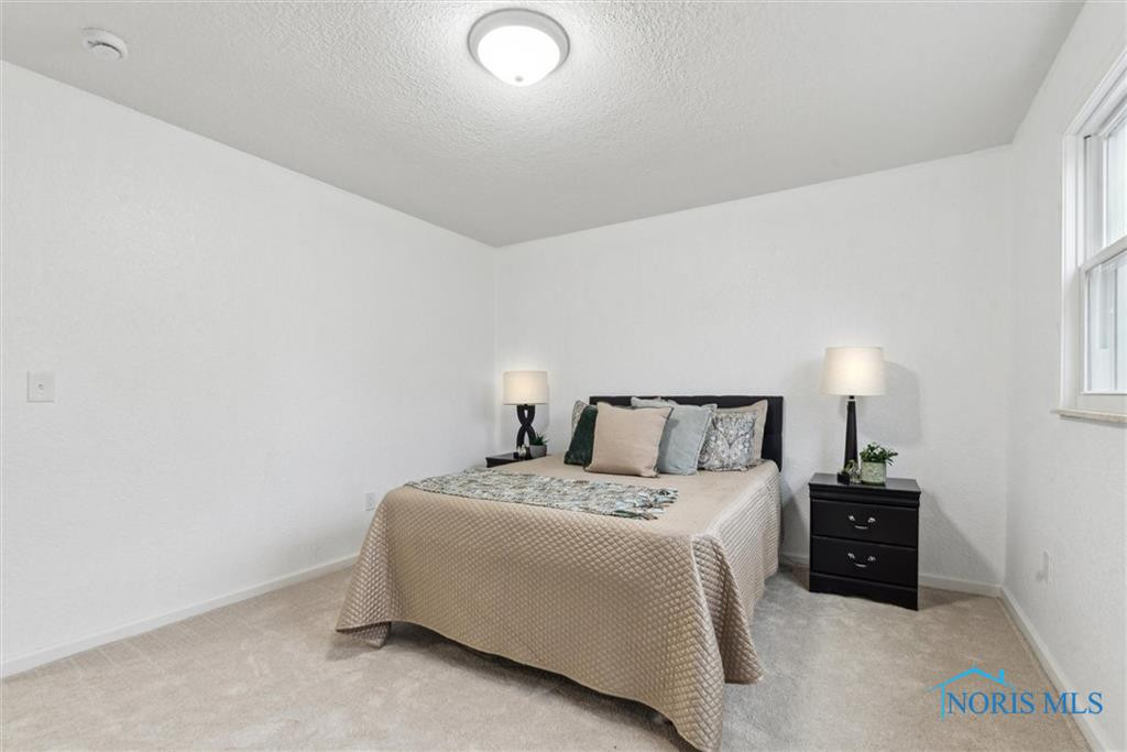 509 N Wintergarden Road