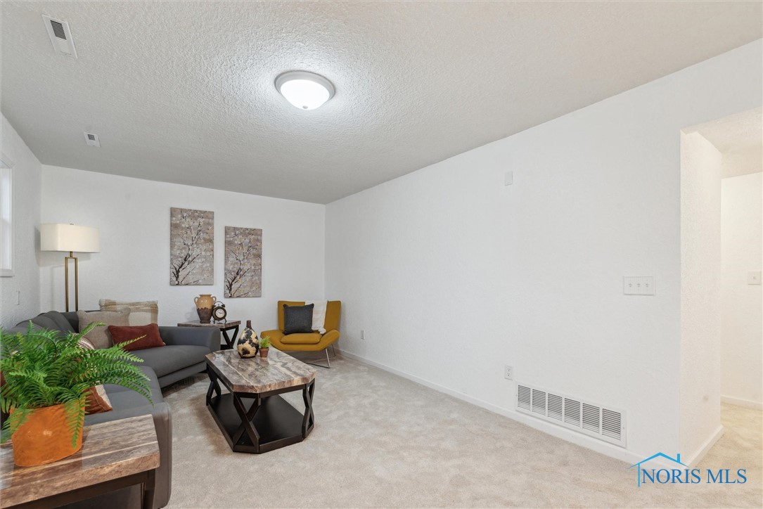 509 N Wintergarden Road