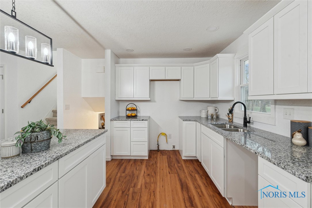 509 N Wintergarden Road