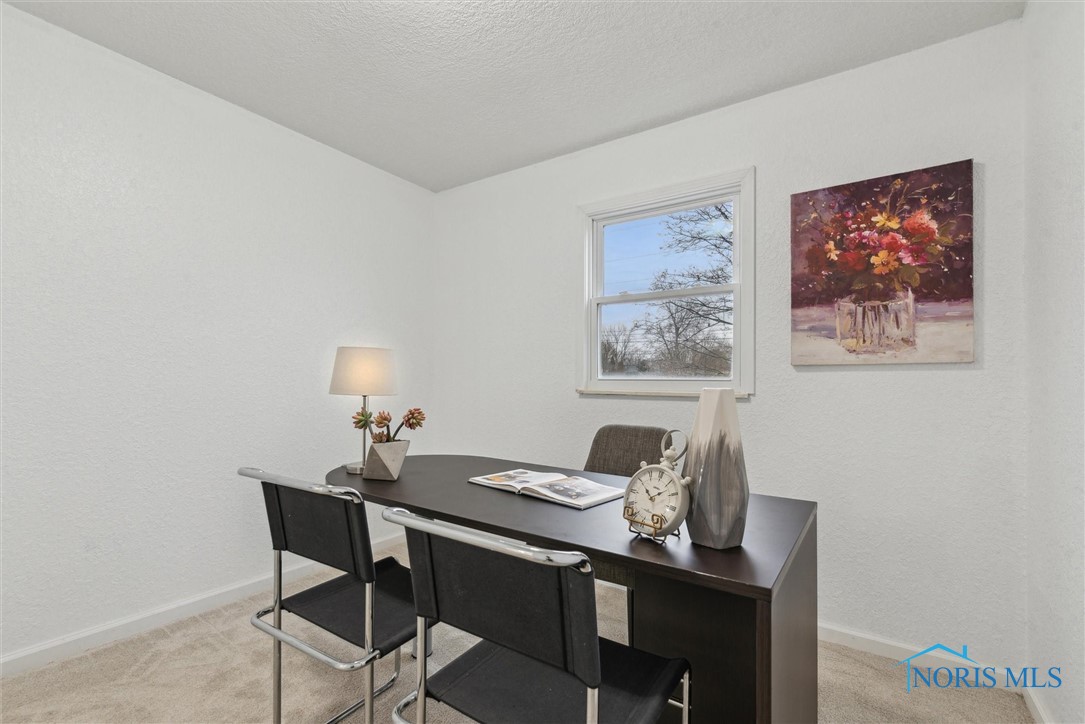 509 N Wintergarden Road