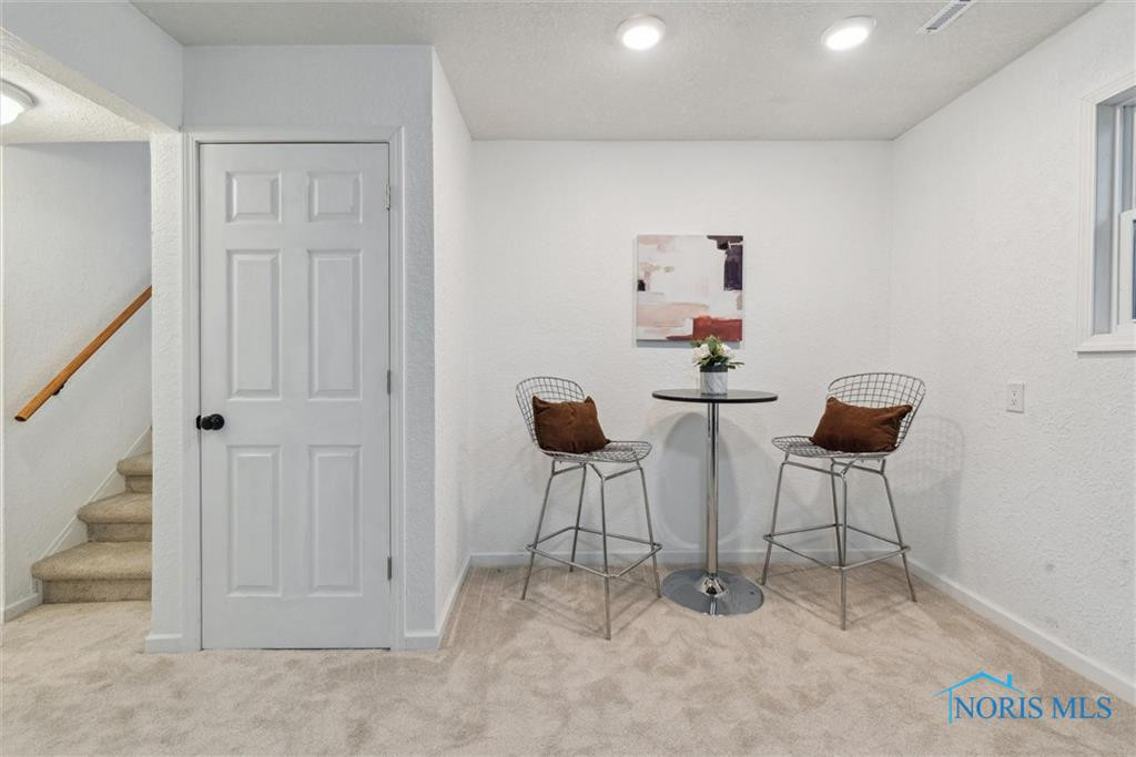 509 N Wintergarden Road