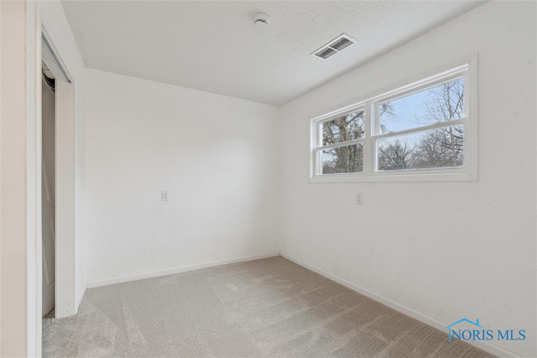 509 N Wintergarden Road