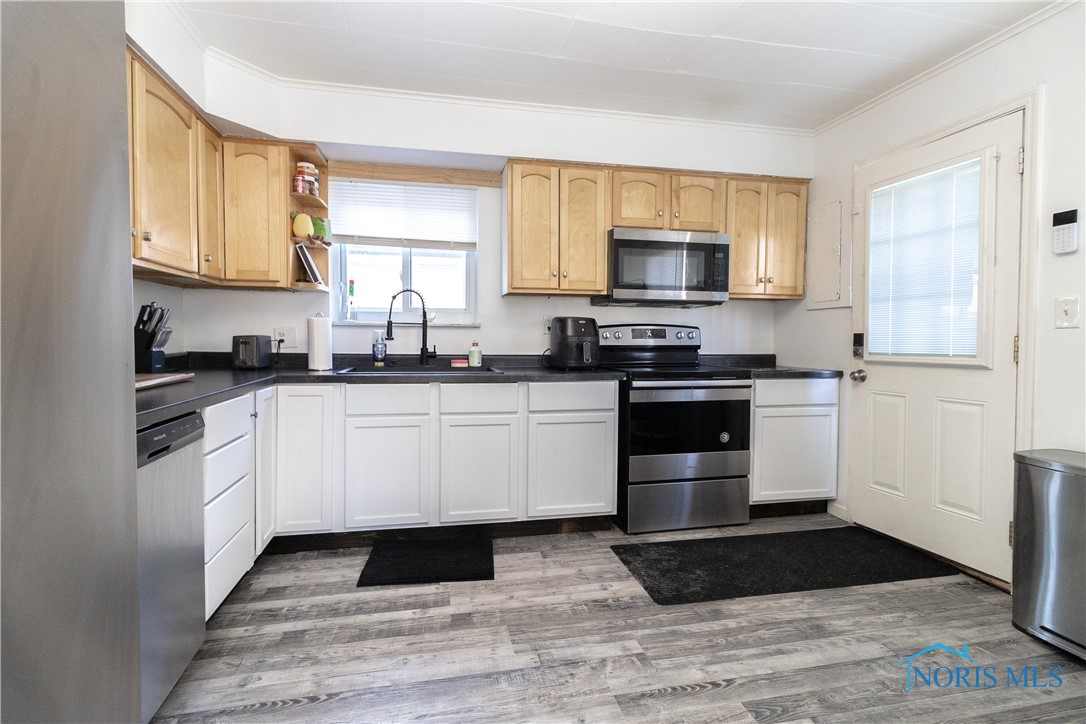 5427 Florita Drive